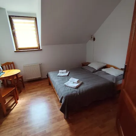 Mystery ゲストハウス 3*